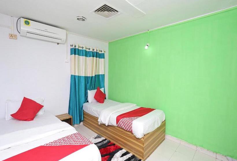 فندق Oyo 39756 Shanghai Lodge