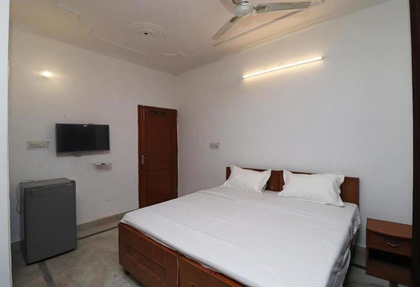 בית מלון כפרי Spot On Himalaya Lodge