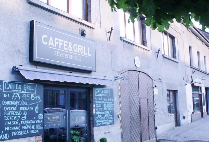 펜션 Apartmány Caffe & Grill