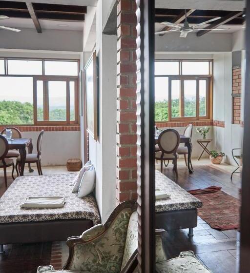 پانسیون Casa Caracola