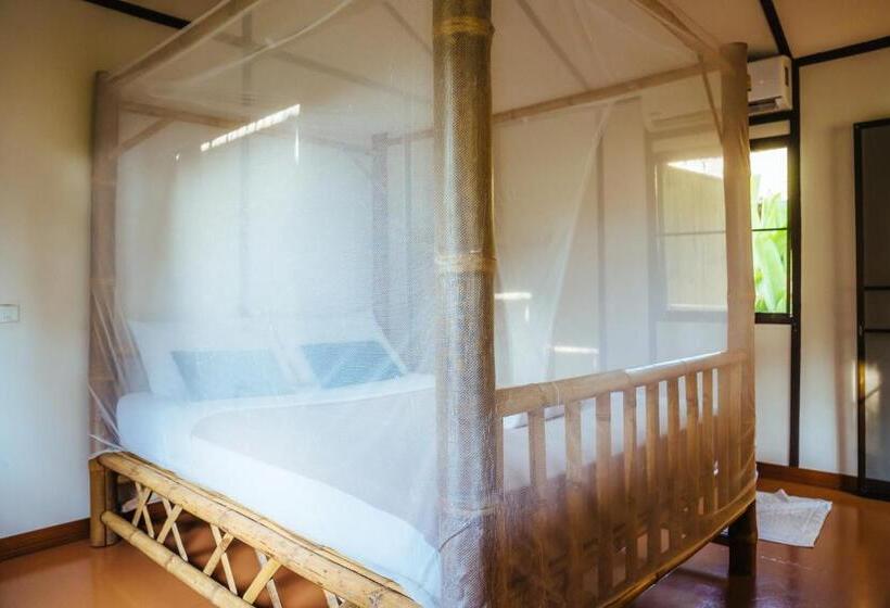 منتجع Orion Healing Centre