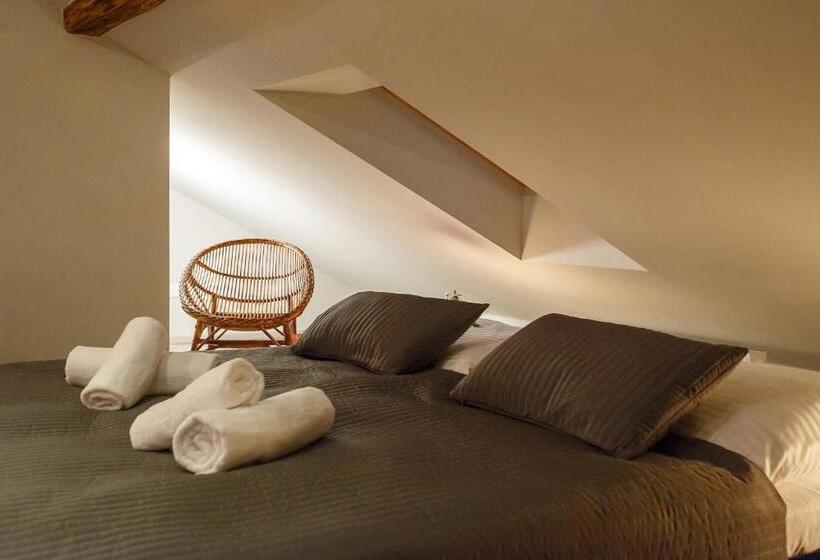 & Depandance Kopacka