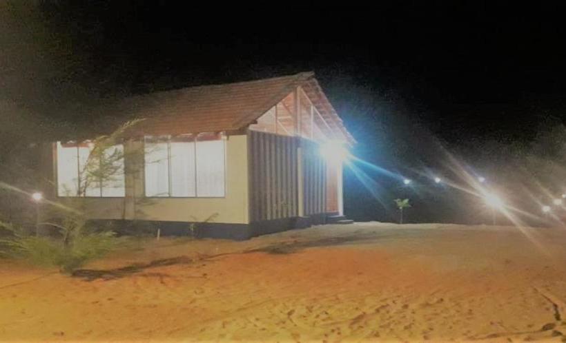 5 Mile Beach Resort