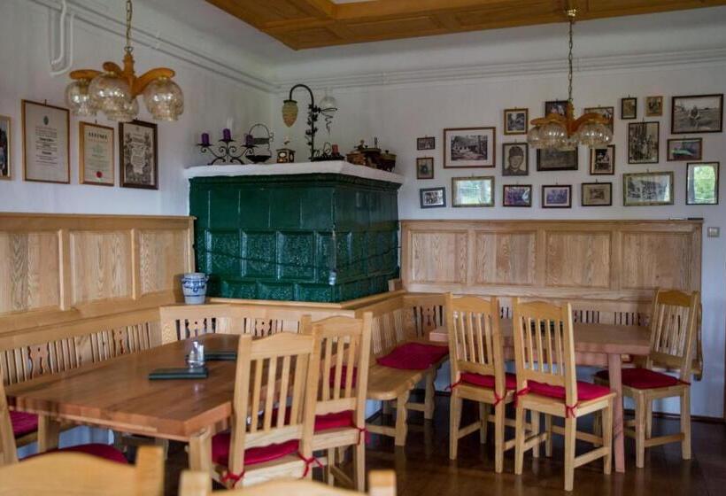 فندق صغير Buschenschank Ofnerpeter