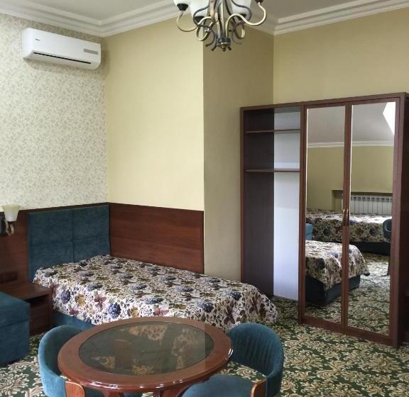 فندق صغير Green Canyon Uzbekistan