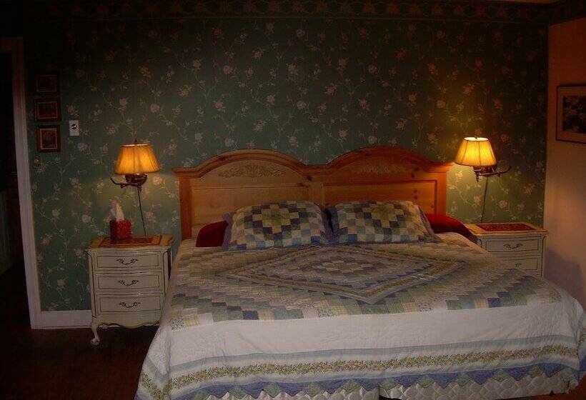 Bed and Breakfast Dodgeton Creek Inn