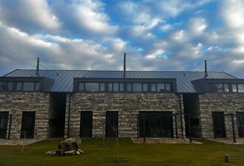 בית מלון כפרי Palace Resort Jíloviště