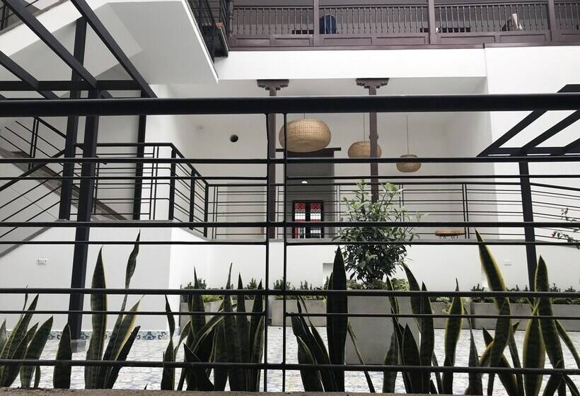 پانسیون Casa De Balcones