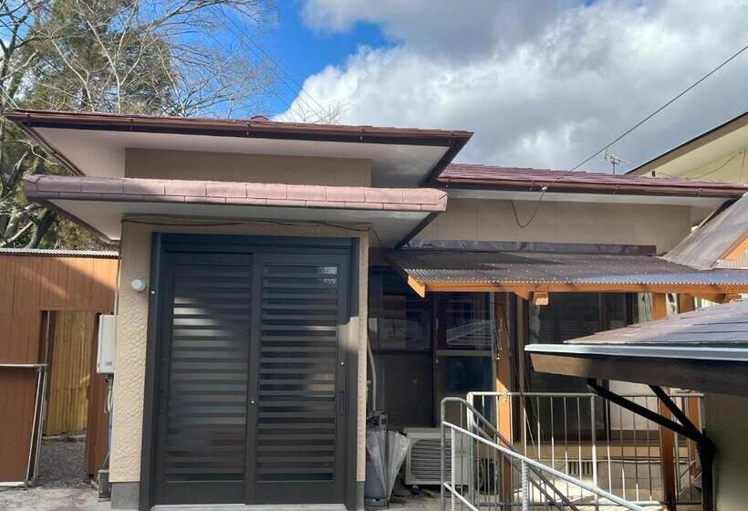 پانسیون Guest House Iwato