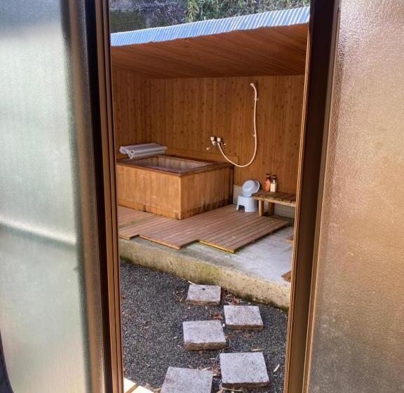 پانسیون Guest House Iwato