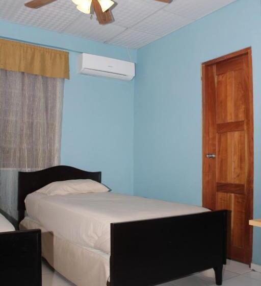 ペンション Hostel Guayacan
