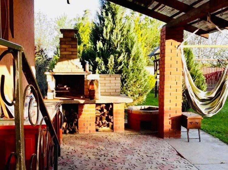 ペンション Monica