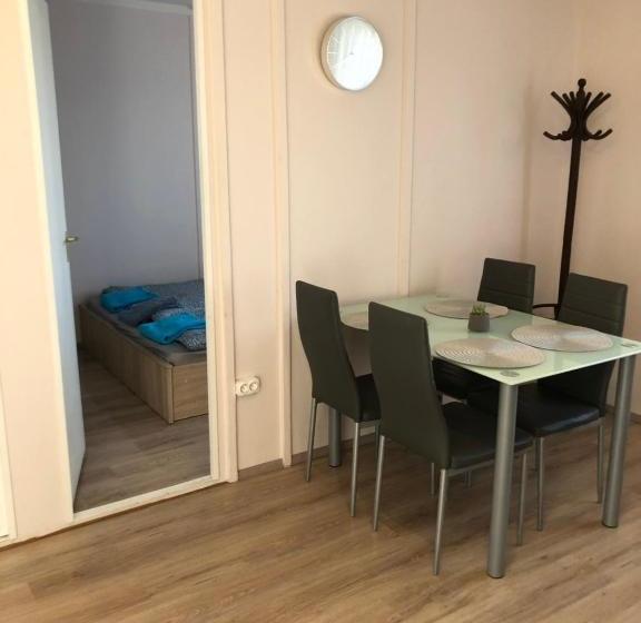 פנסיון Panoráma Vendégház