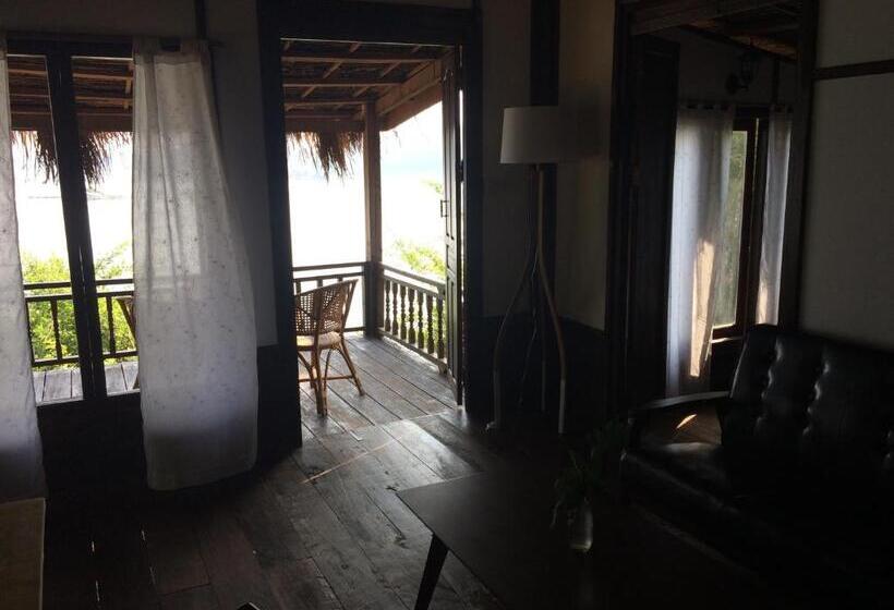 پانسیون Pomelo Restaurant And Guesthouse S Fishermen & A Tammarine Bungalow Riverfront   Immerse In Nature