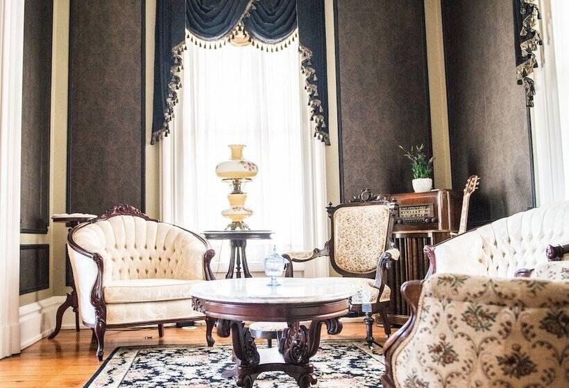 The Bevin House B&b