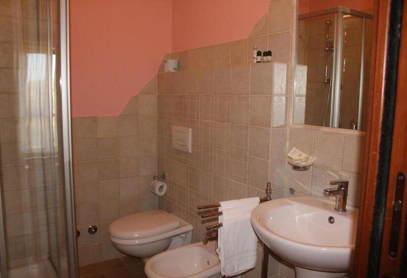 فندق Agriturismo Borgo Umbro