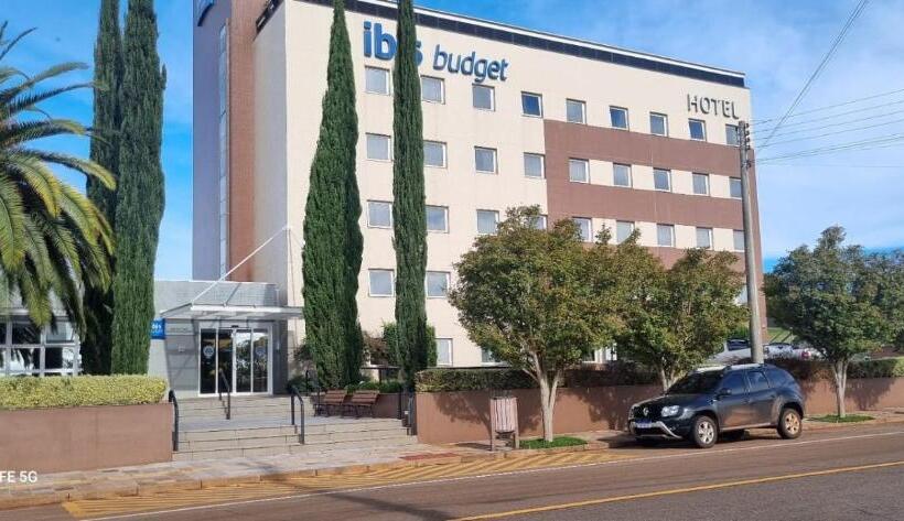 בית מלון כפרי Ibis Budget Nao Me Toque