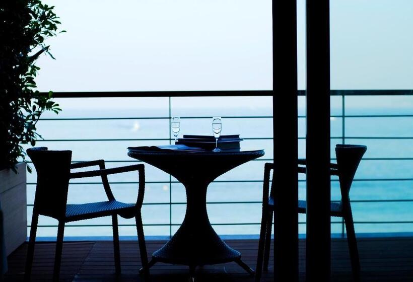 فندق Scapes The Suite