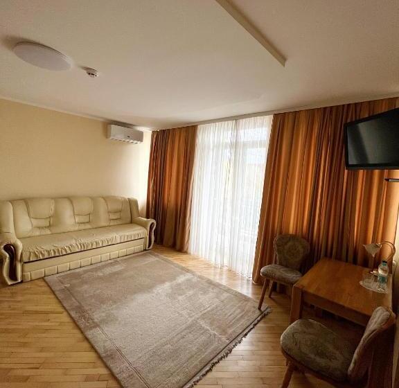 فندق Zorepad