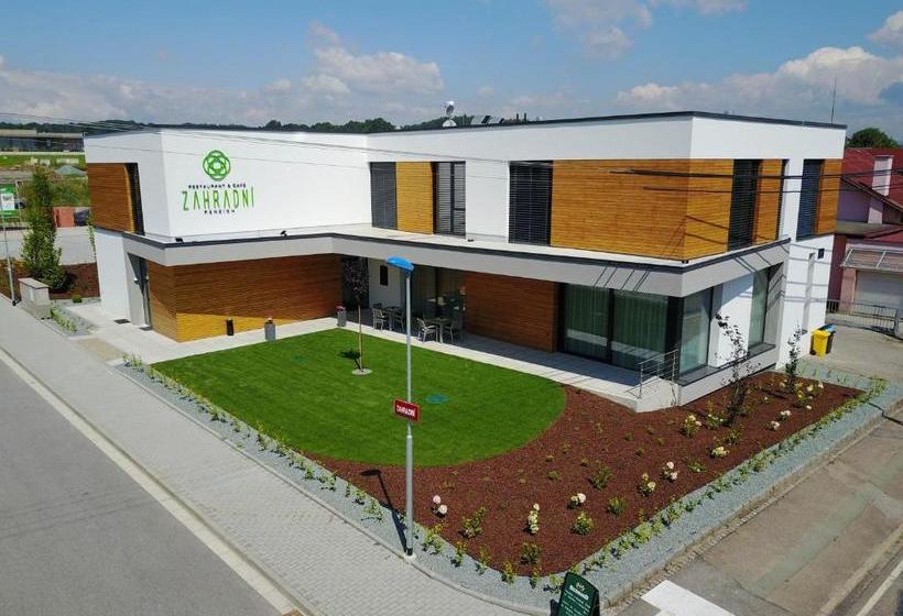 Panzió Penzion Zahradní