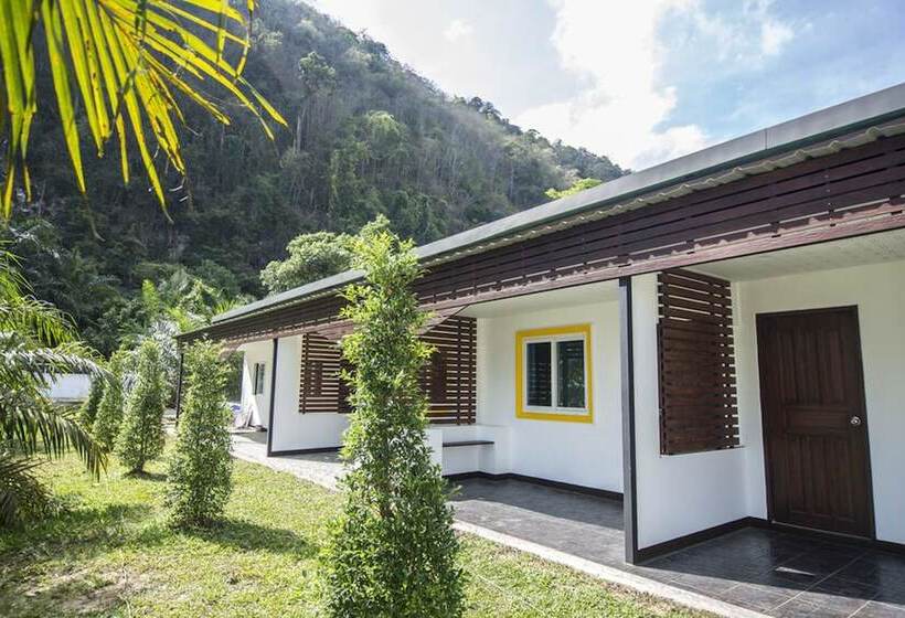 Phuphayot Resort