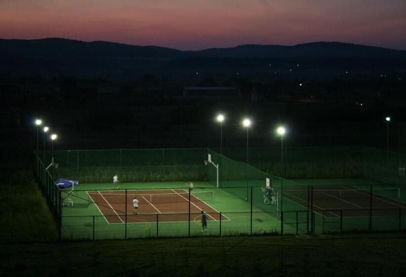 אתר נופש Apollo Wellness Club