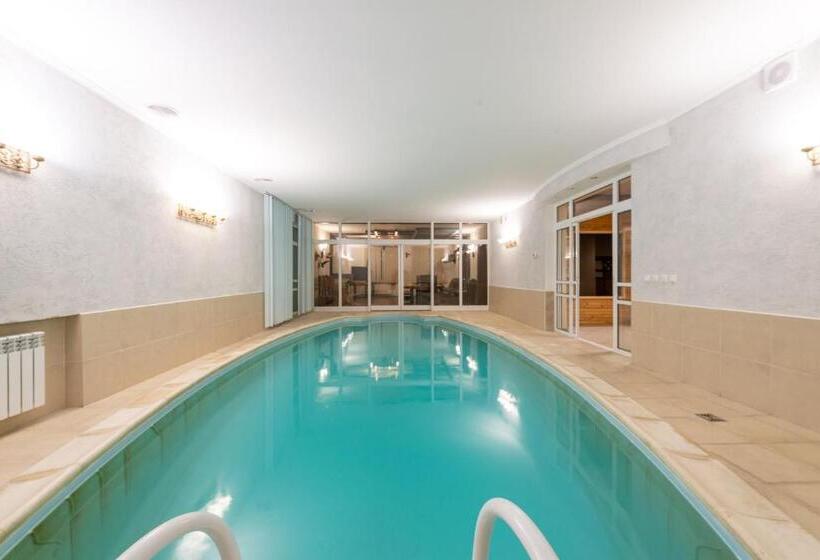 הוסטל Brech Resort&spa