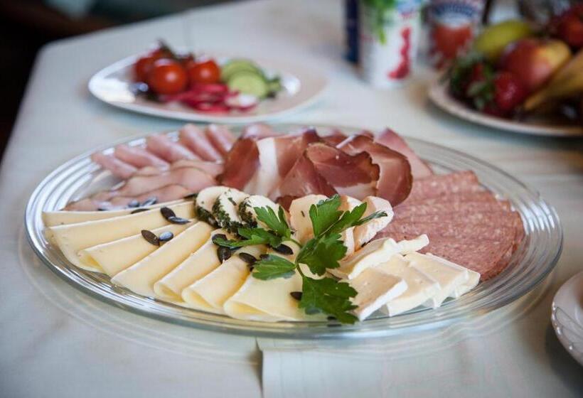 호스텔 Gasthof Mauthner Zum Kirchenwirt