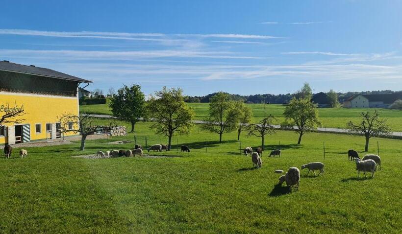 ユースホステル Landgasthof Entenwirt Tarsdorf