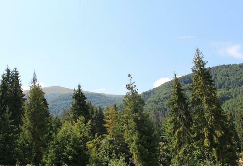 فندق Goryanyn