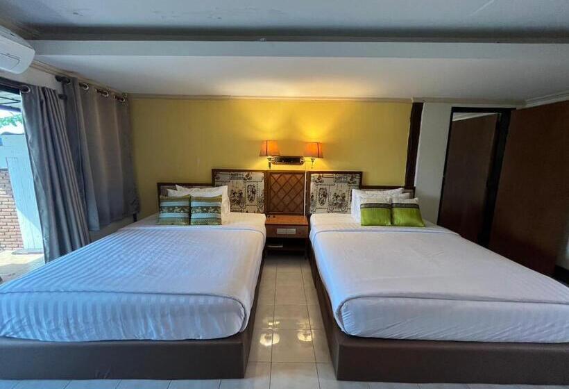 Payamai Resort