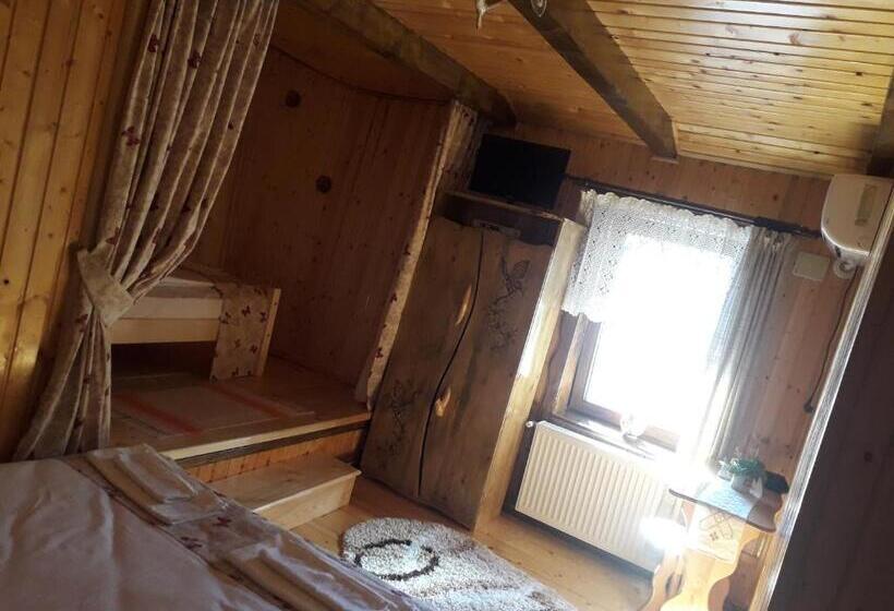 پانسیون Casa Bunicii