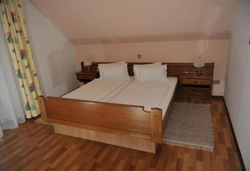 膳宿费 Gasthaus   Gästehaus Schusterbauer