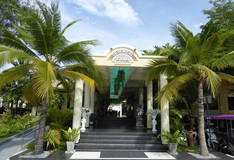 Vip Chain Resort Pool Villa
