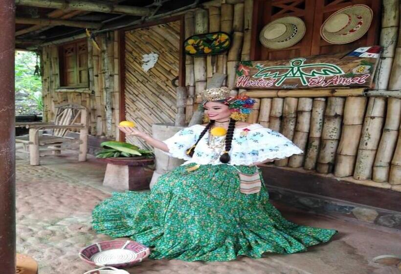 הוסטל Hostal Familiar El ángel Panamá B&b