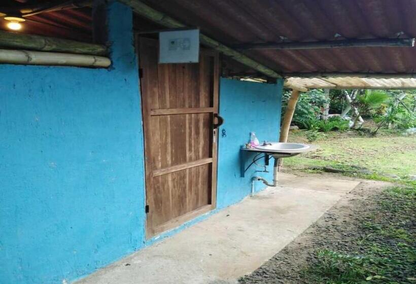 הוסטל Hostal Familiar El ángel Panamá B&b