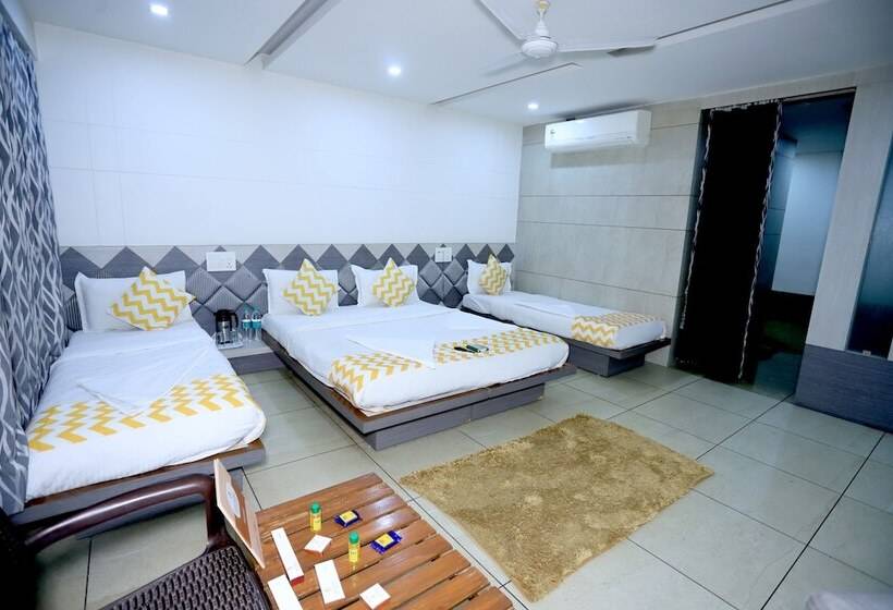 酒店 Darshan Naroda