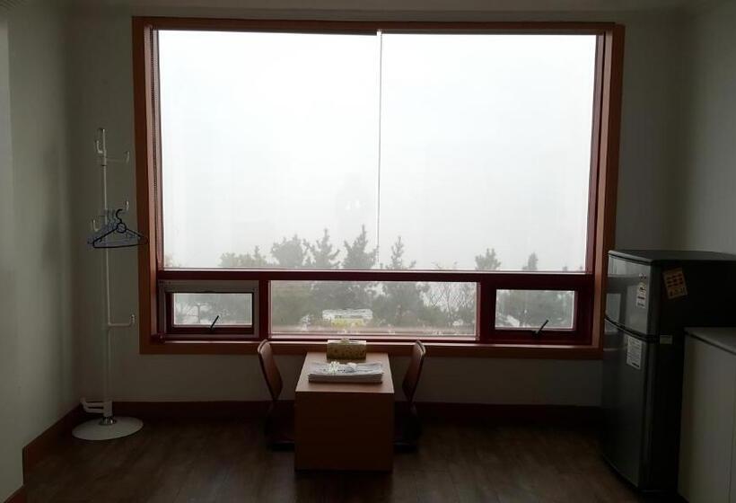 酒店 Namhae Beach