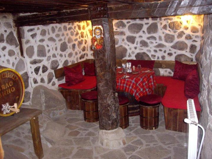 בית מלון כפרי Popsokol House