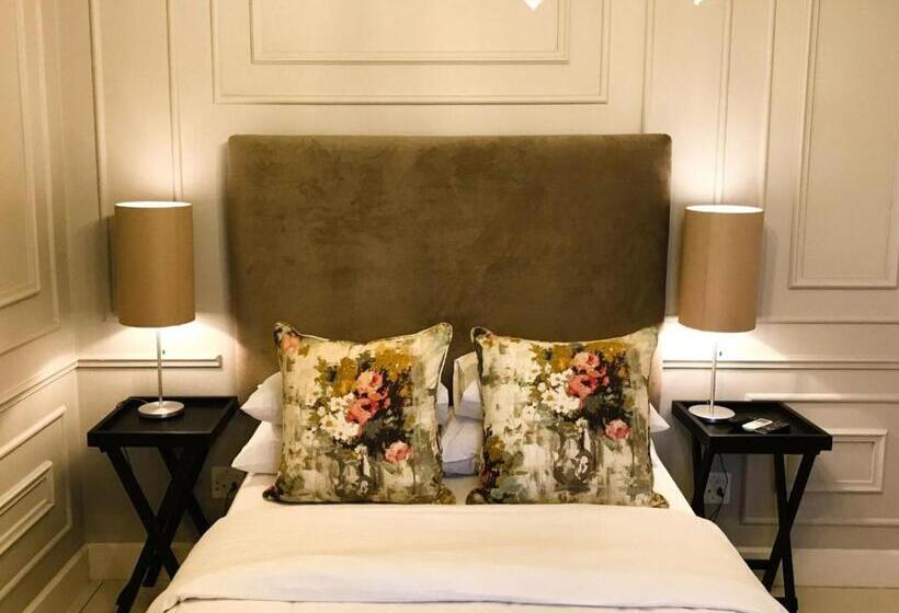 בית מלון כפרי The Duke Of Bedford