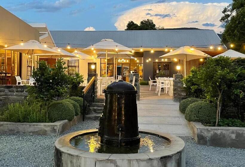 בית מלון כפרי The Duke Of Bedford