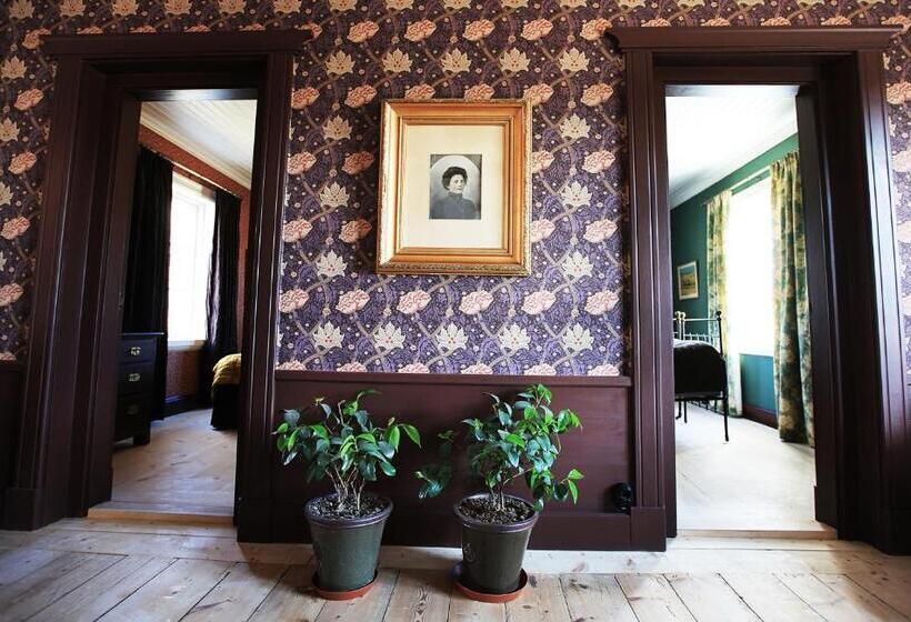 بنسيون Björnhofvda Gård