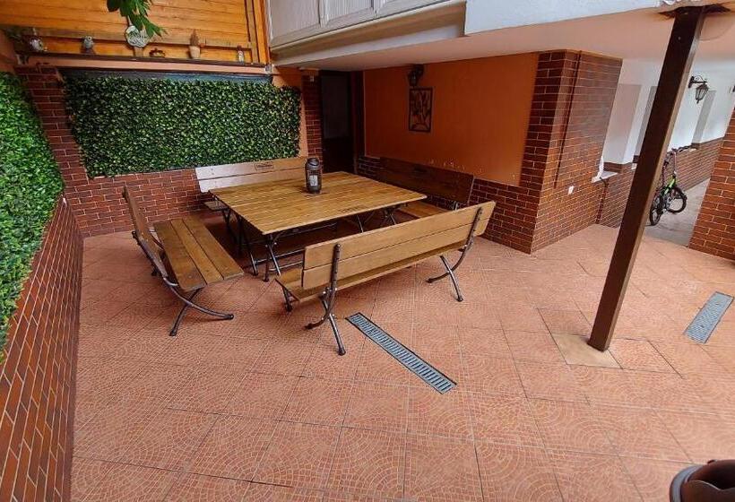 پانسیون Casa Giulia