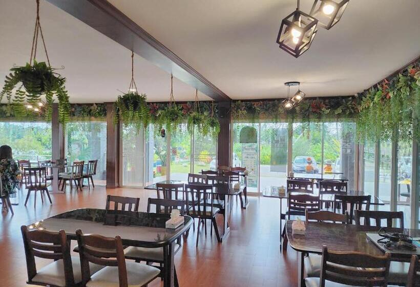 리조트 Tara Spa Ratchaburi