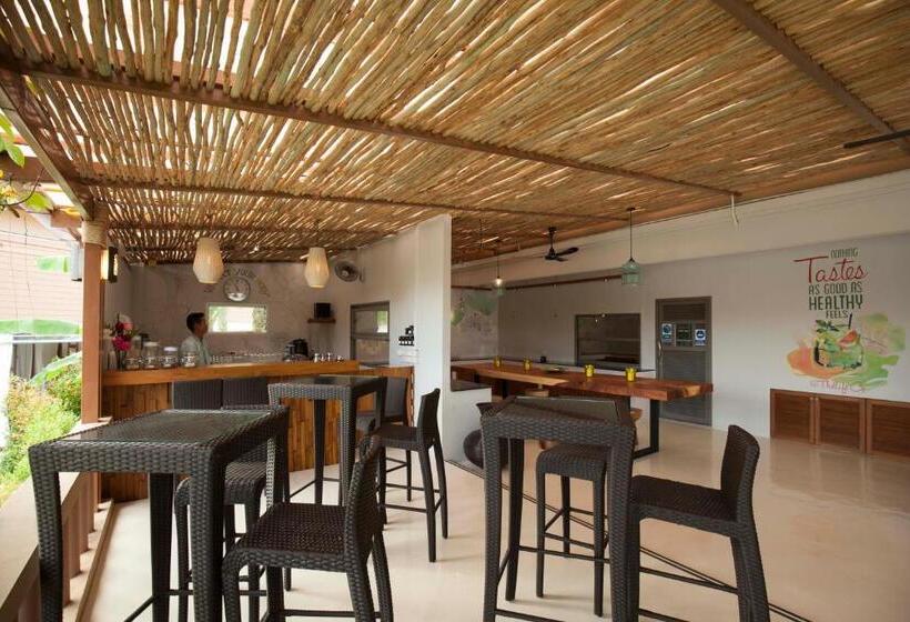 Курорт Thelifeco Wellbeing Phuket Detox Center And Vegan Hotel   Sha Plus