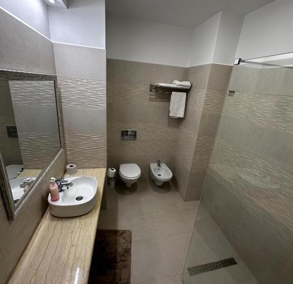 هاستل Romula Imperial