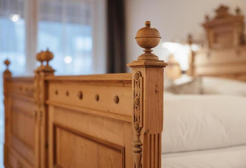 ホテル Albergo Posta Pederoa