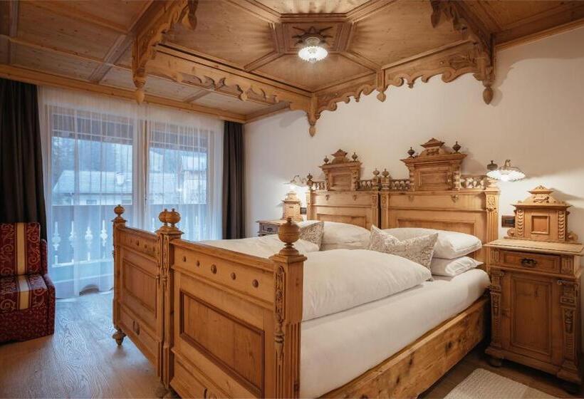 ホテル Albergo Posta Pederoa