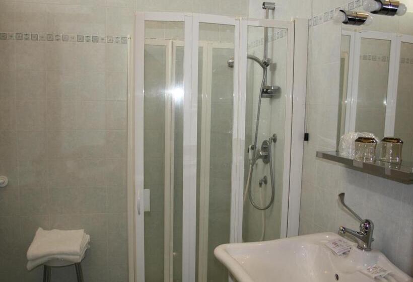 فندق Albergo Ristorante Cicin
