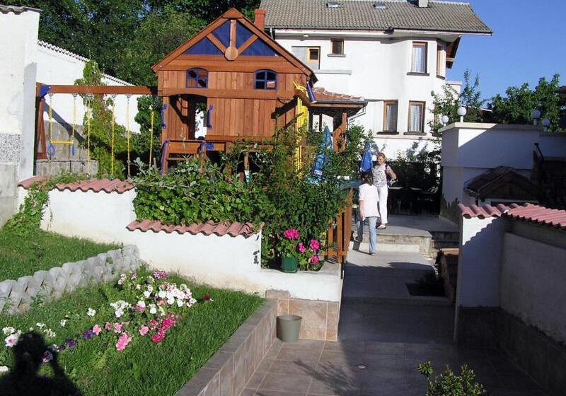 فندق Aleksievata Kashta